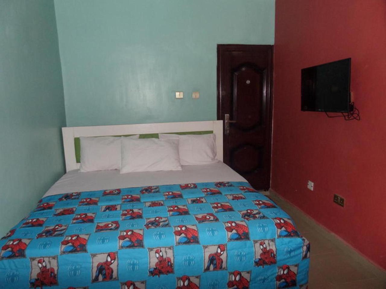 De-Zone Hotel Ikotun Exterior foto